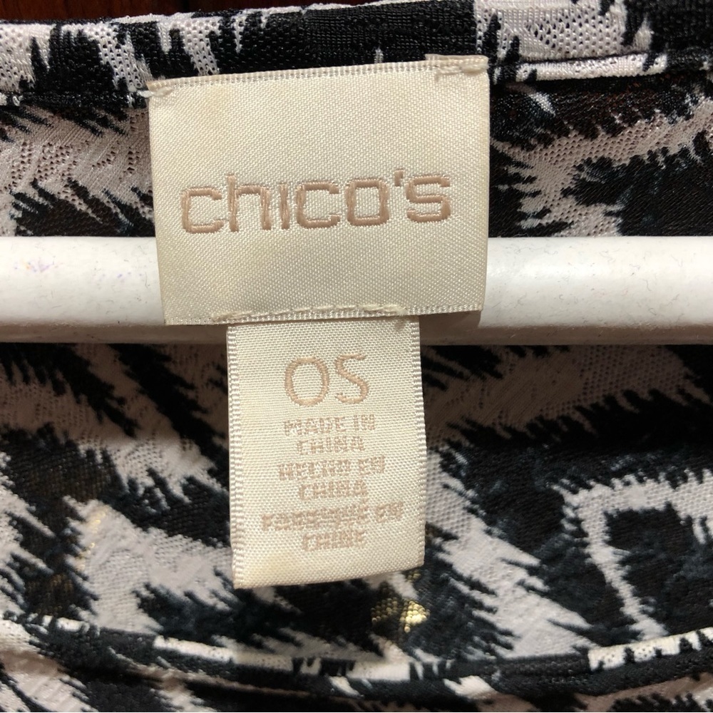 Chico’s Black & White Chevron Print Poncho One Size Fits Most - Picture 4 of 6